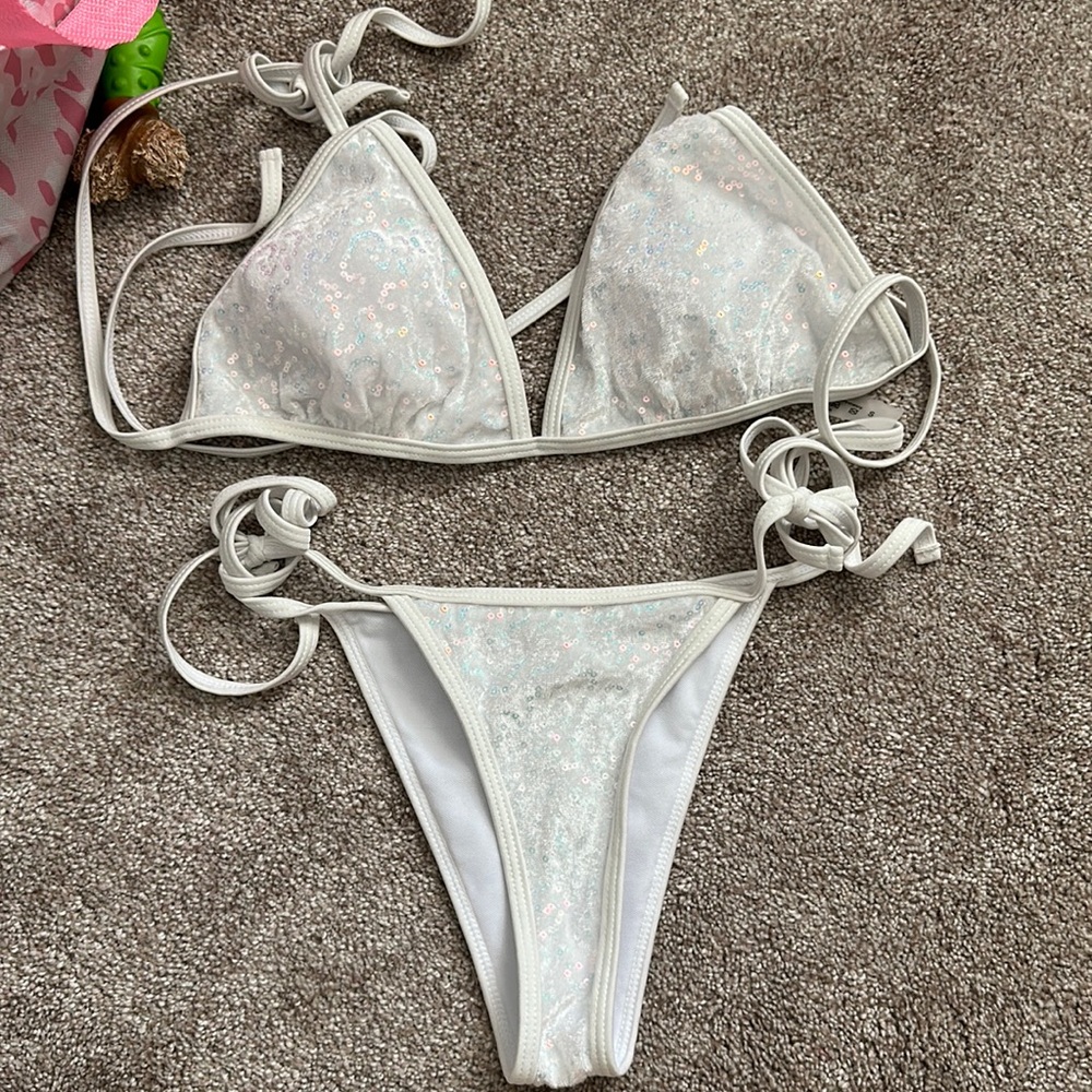 White sequin bikini- NEW WITHOUT TAGS NEVER worn